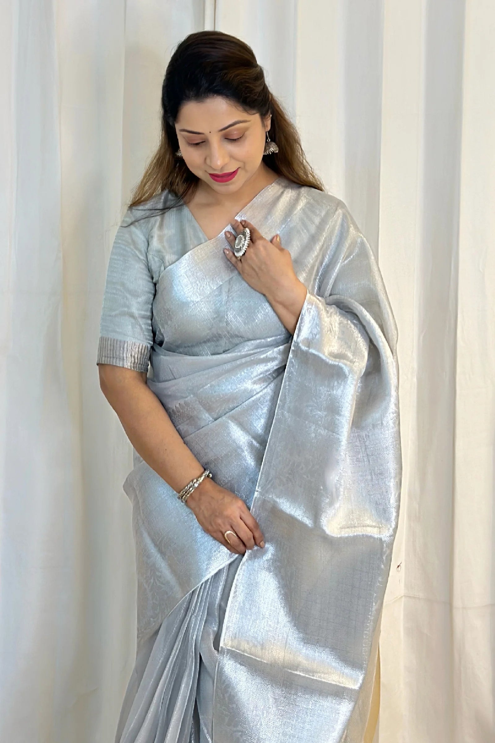 Silver Glint Banarasi Woven Soft Tissue Silk Saree With Silver Zari | For Every Occasions