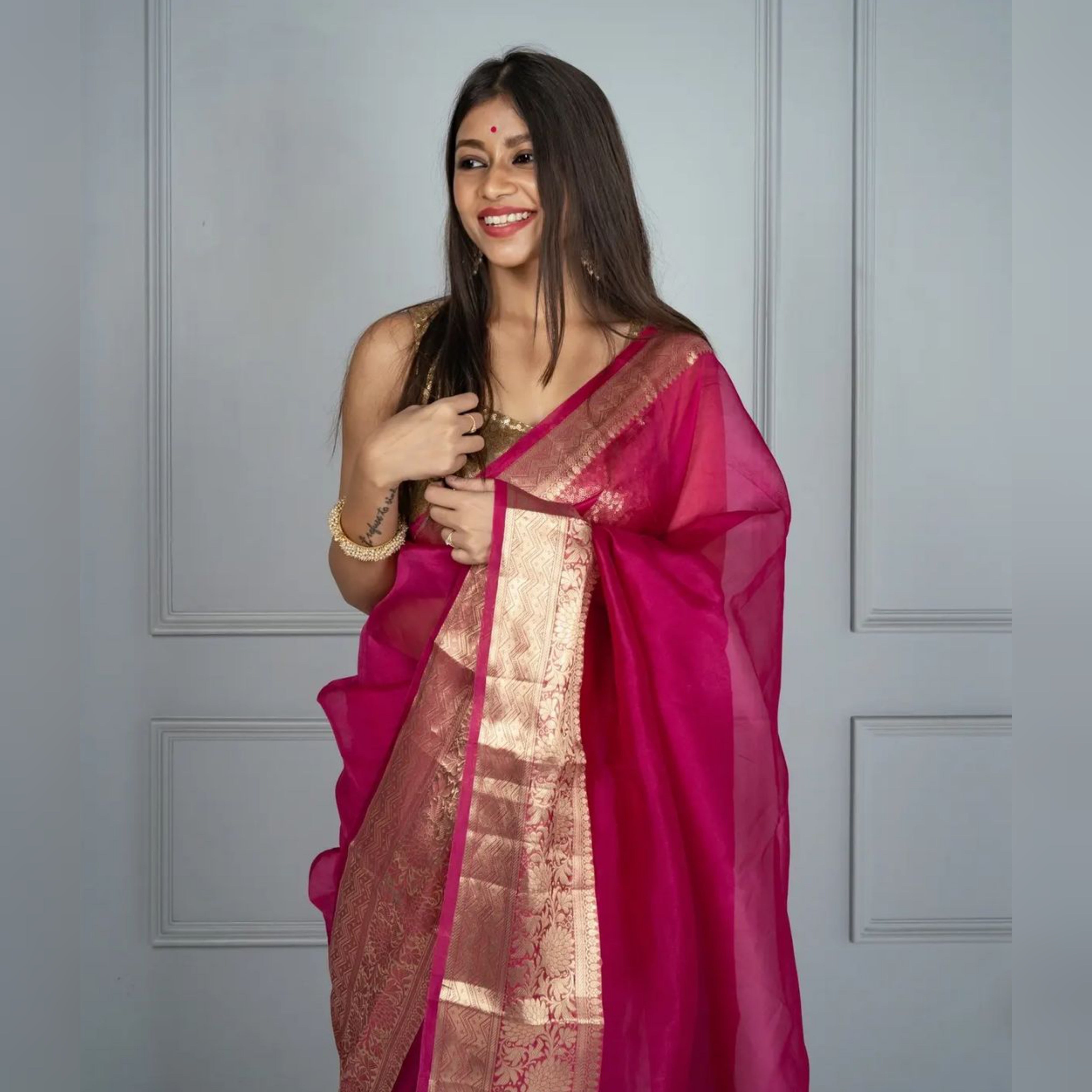 Rani Pink Banarasi Woven Soft Organza Saree | Body Hugging Easy To Pleat Saree