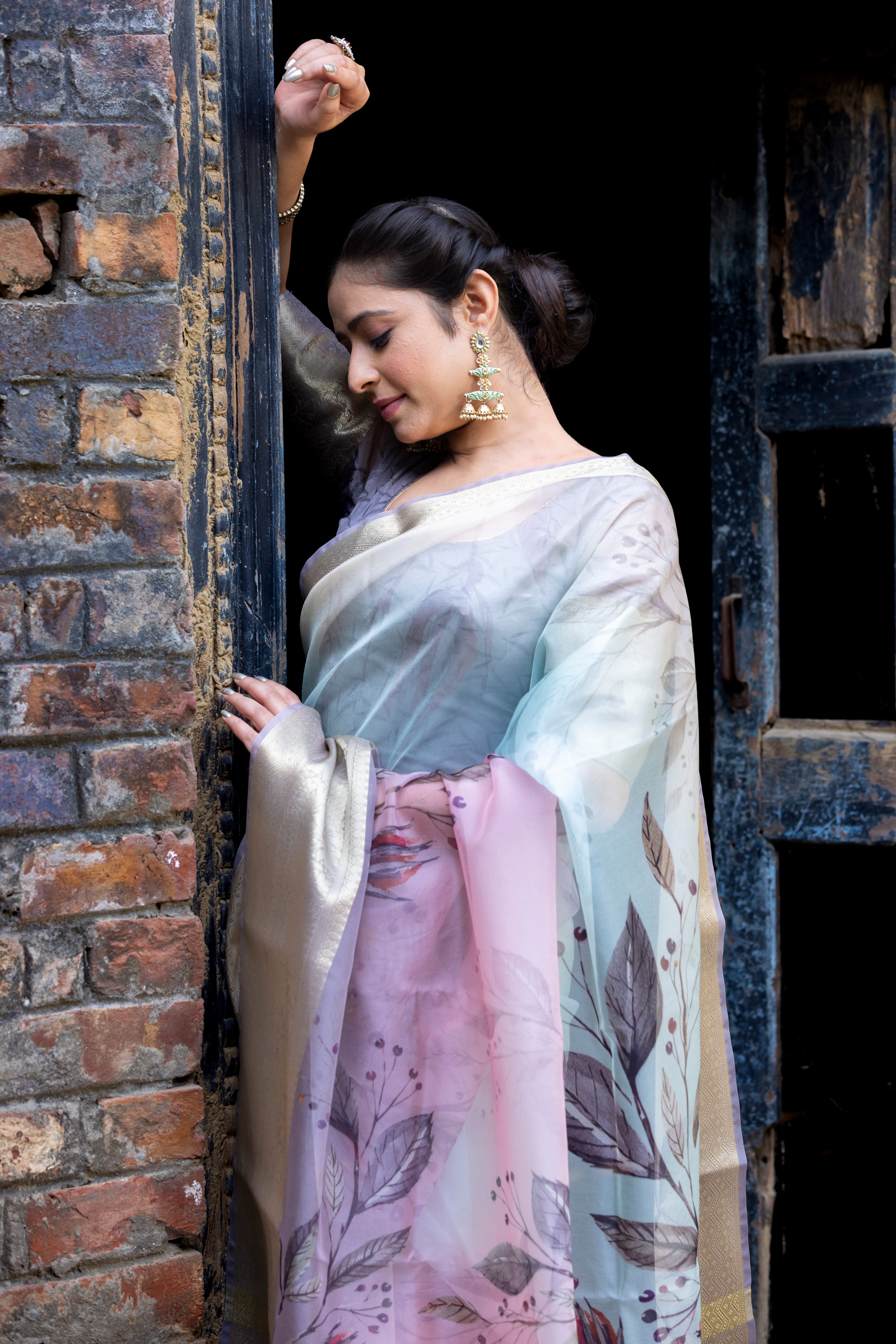 Earthy Neon Organza Silk Saree with Banarasi Zari Border | Full Leaf Pattern