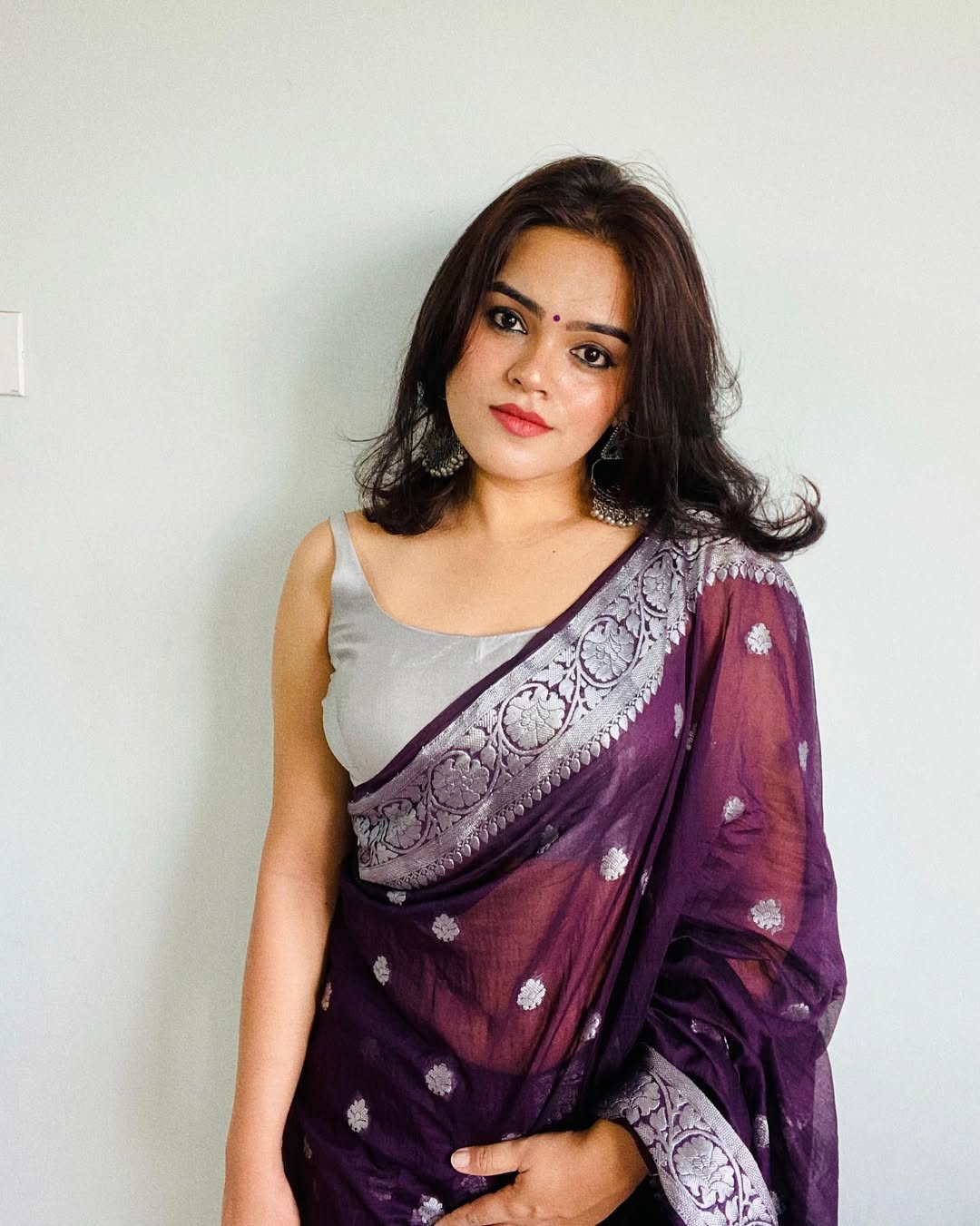 Wine Red Banarasi Elegant Woven Semi Georgette Soft Saree